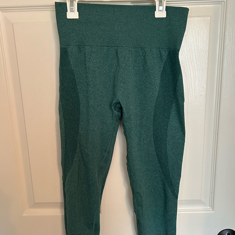 Green High-Waisted Leggings